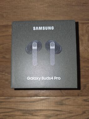 Samsung Galaxy Buds4 Pro Brand New In Box
